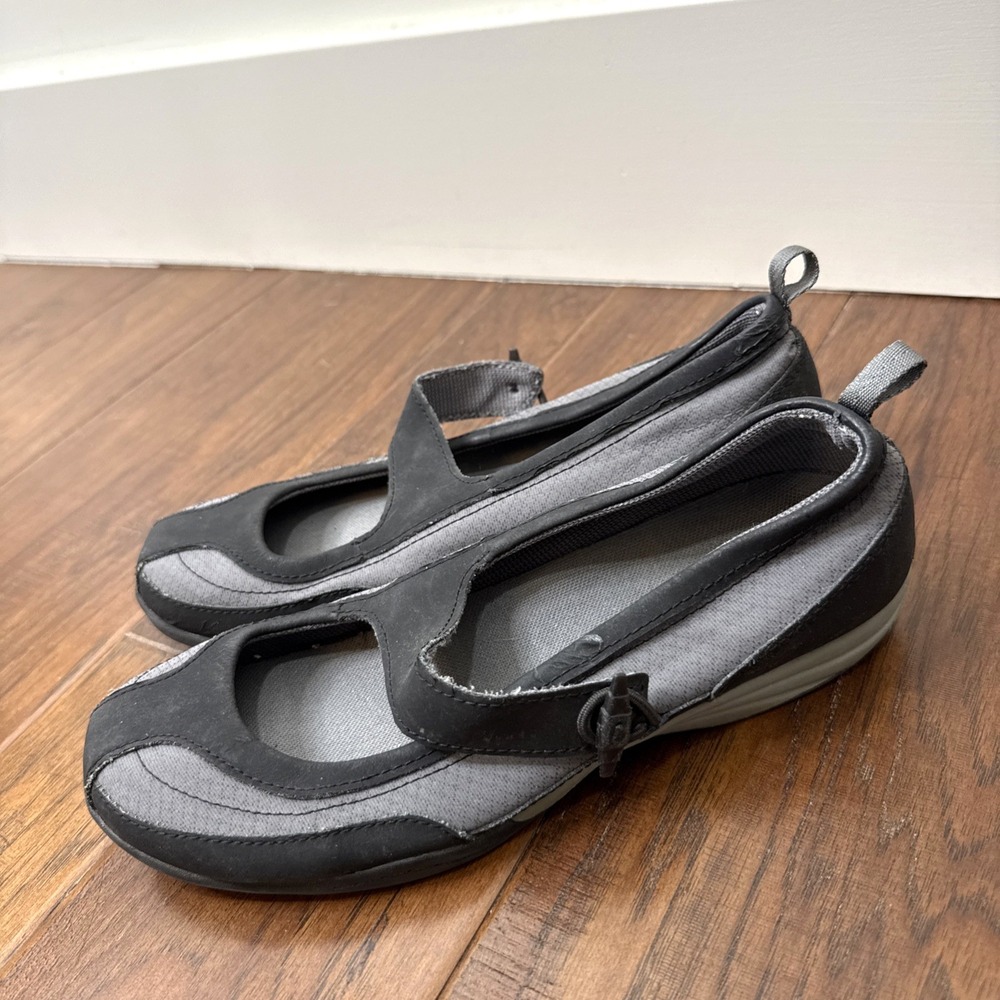 LANDS END Mary Jane Sneaker Shoes 8 Wide Black Gray Outdoors‎ Toggle Gorp Flat